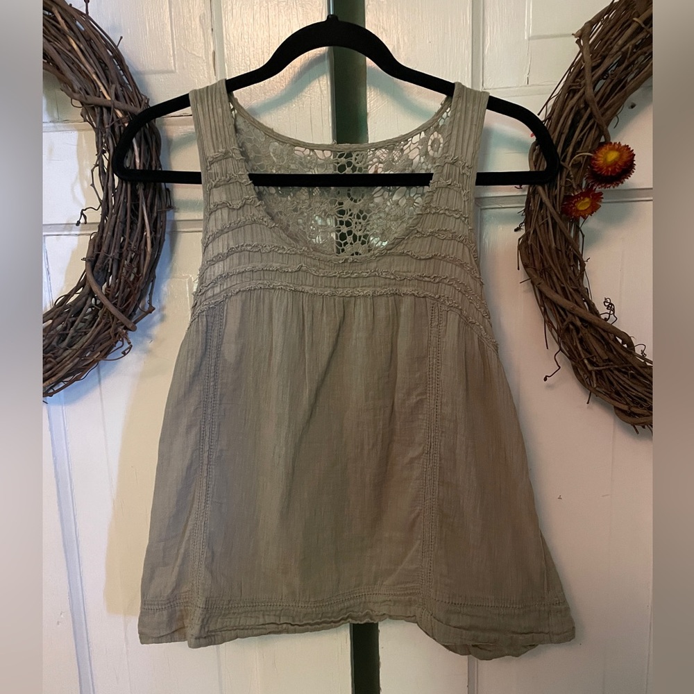 Mudd Beige Tank Top with Lace Straps and Back Women's Size L